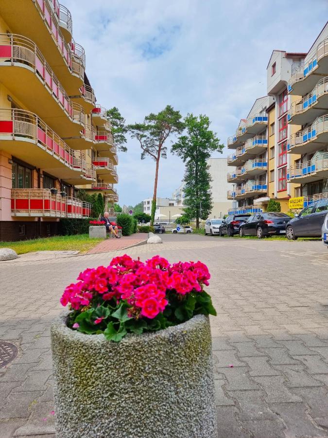 Апартаменти Visit Baltic - Apartament Mewa Свіноуйсьце Екстер'єр фото